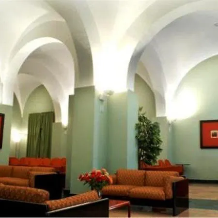 Отель Vittoria 4*