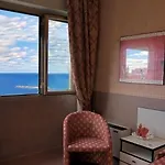 维多利亚酒店