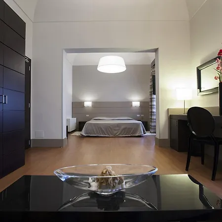 Vittoria 4*