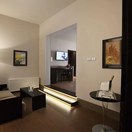Vittoria Hotel 4*