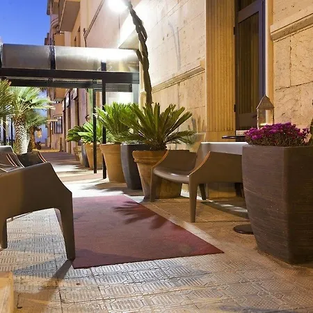 Vittoria Hotel