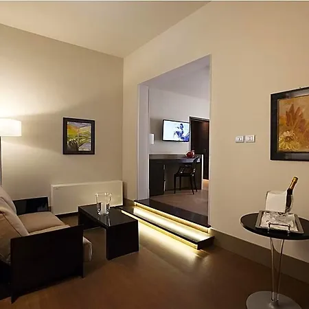 Vittoria Hotel