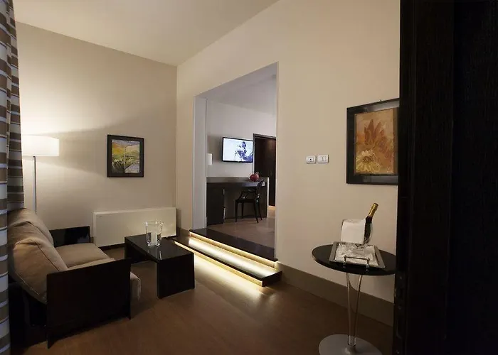 Vittoria Hotel 4*